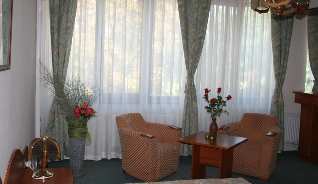 פלובדיב Hotel Nicol מראה חיצוני תמונה