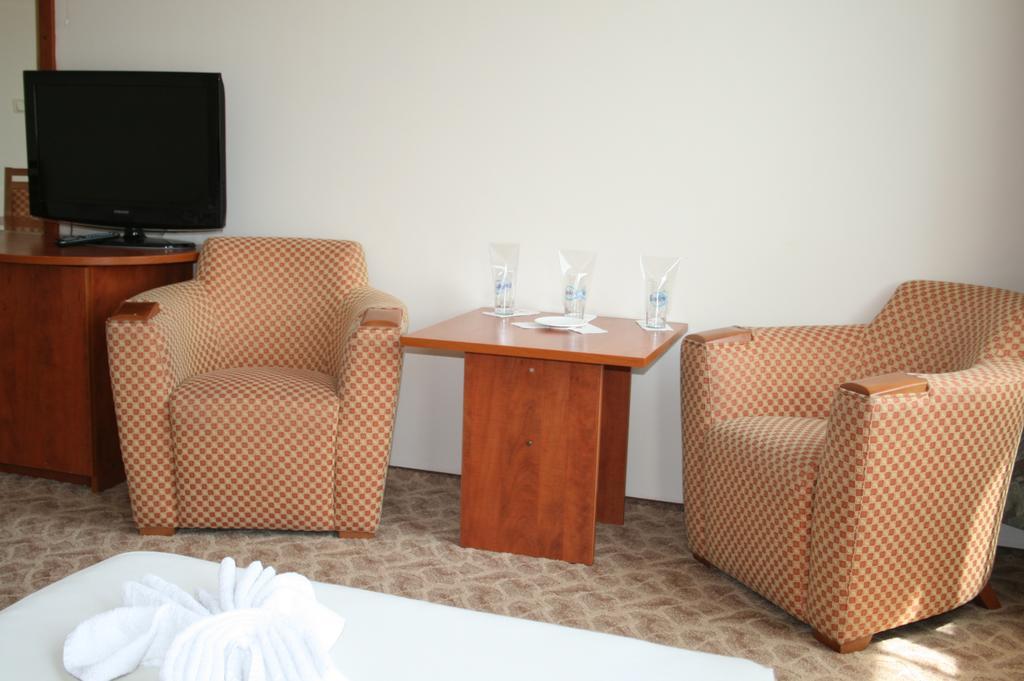 פלובדיב Hotel Nicol מראה חיצוני תמונה